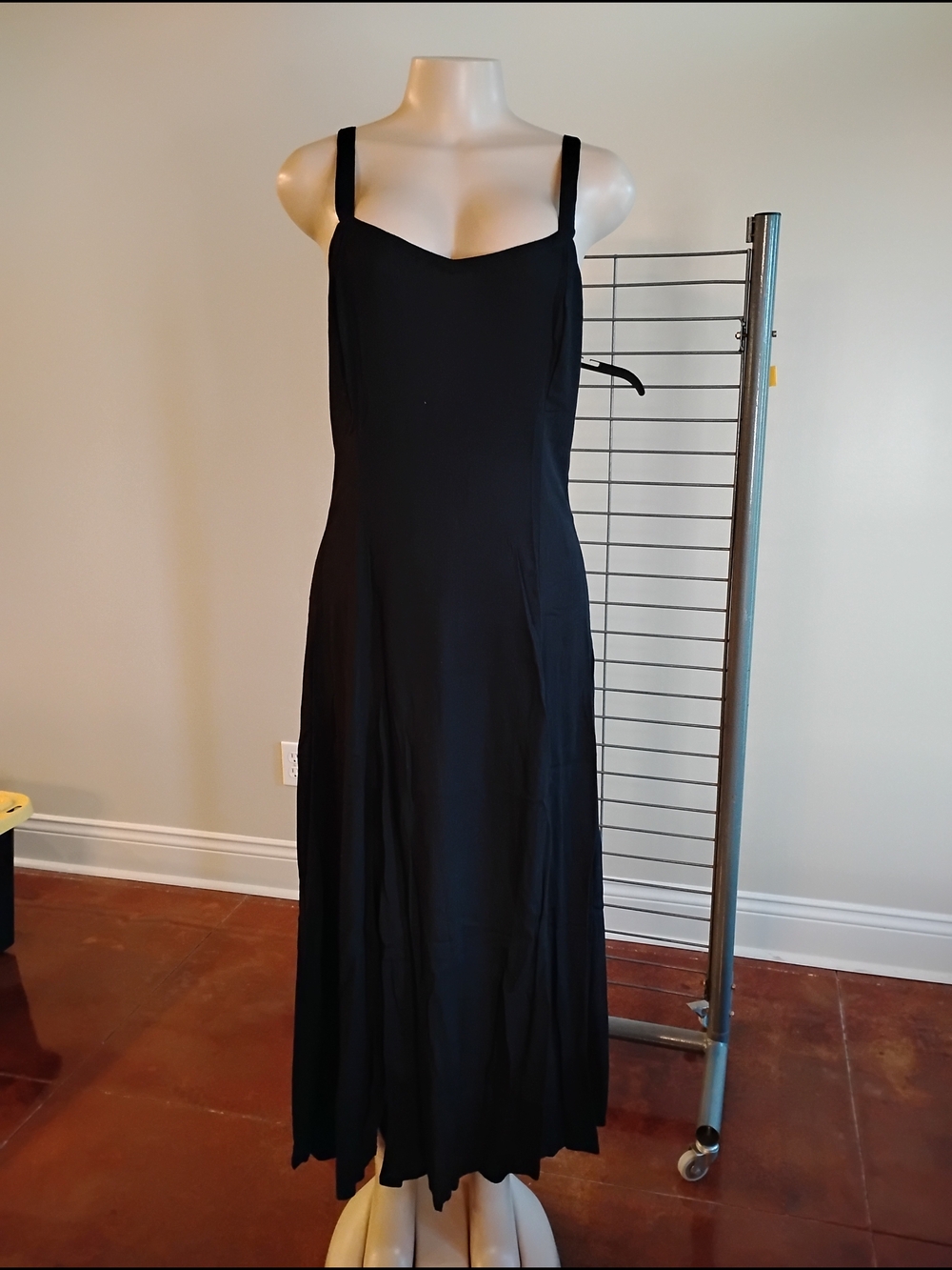 Sleek Black Maxi Slip Dress with Thin Straps